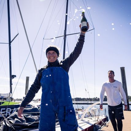 100e2375 e596 47b8 96a2 93ed25d8cfcd